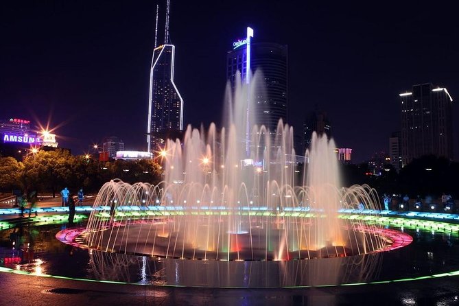 Shanghai Authentic Dinner and Night River Cruise with Rooftop Bar Hopping Option - Private pickup changes the practical side of the night