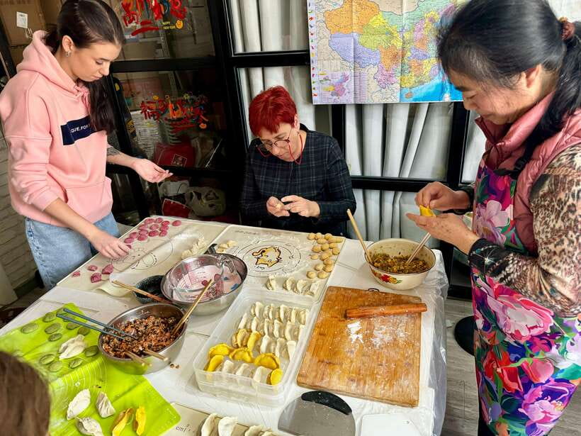 Shanghai-Cooking Dumpling & Meal in Local Family-w/Vegan - Key points at a glance