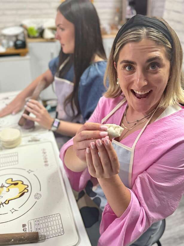 Shanghai-Cooking Dumpling & Meal in Local Family-w/Vegan - A Shanghai meal that begins with flour and conversation