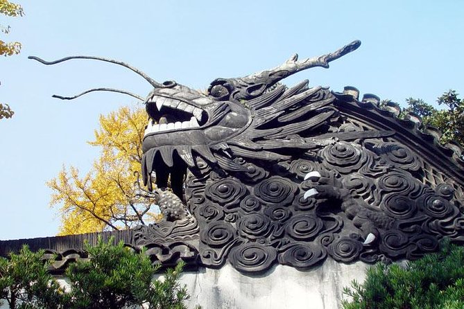 Shanghai Day Tour to Zhujiajiao Water Town, Yu Garden, Bazaar, Bund - Forty minutes at Yuyuan Old Street and Bazaar