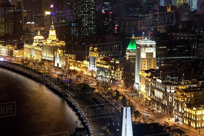Shanghai Evening Tour: Huangpu River Cruise and Street Food - Seeing Both Sides of Shanghai From the Huangpu River