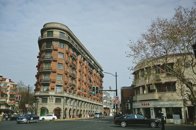 Shanghai French Concession Walking Tour-Tip Based - Huaihaifang and the close-up view of lane-house life