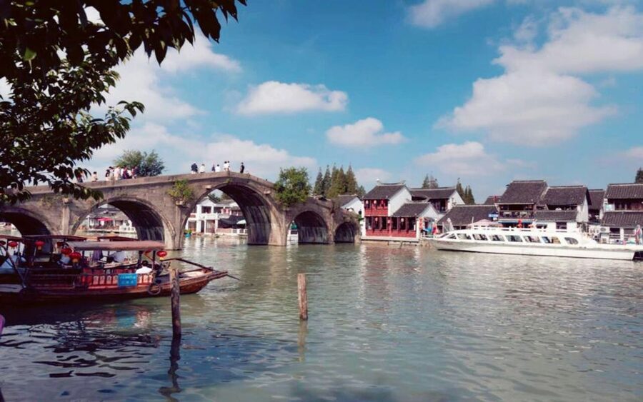 Shanghai Highlights and Zhujiajiao Water Town Private Tour - From the Bund to the Huangpu River