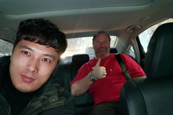 Shanghai Hongqiao Airport To Shanghai Hotel:Private transfer with Meet service - Meeting Your Driver Inside Hongqiao Airport