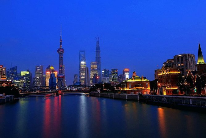 Shanghai Hongqiao Railway Station to Hotels:Private with Meet & Great service - Private service, despite the shared-transfer wording