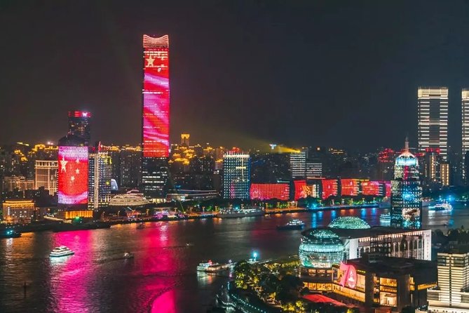 Shanghai Huangpu River Night Cruise with Buffet Dinner - The small details that affect your evening