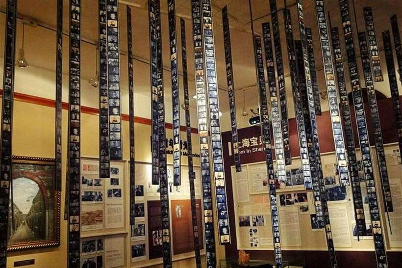 Shanghai: Jewish Ghetto and Shanghai Bund Private Tour - Key points at a glance