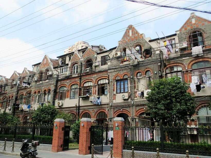 Shanghai: Jewish Ghetto and Shanghai Bund Private Tour - Why Shanghai’s Jewish refugee story matters