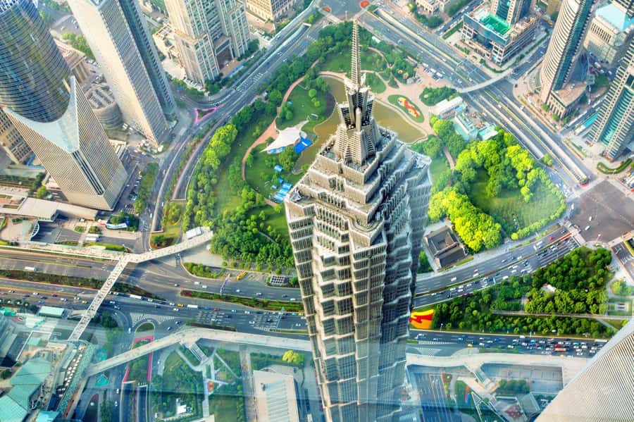 Shanghai Jinmao Tower 88th floor sightseeing hall - The tower’s architecture is part of the visit