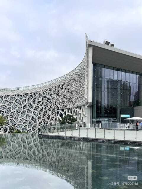 Shanghai: Natural Museum tickets with guide(optional) - Watch survival and the human connection