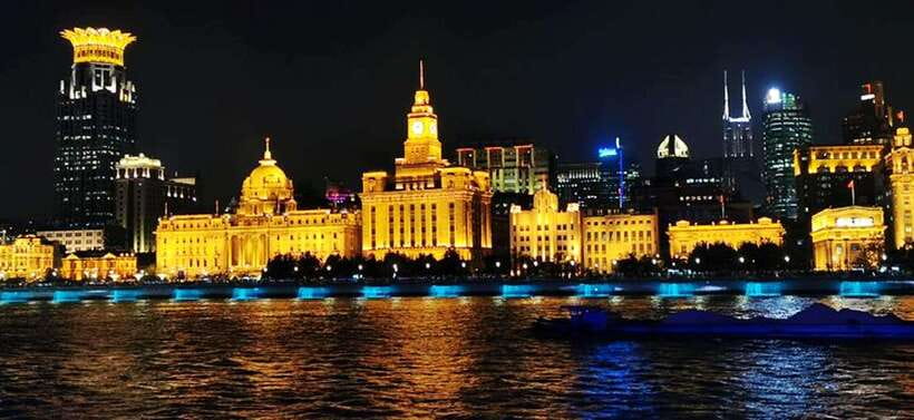 Shanghai Night River Cruise VIP Seat with Authentic Dinner - Key points at a glance