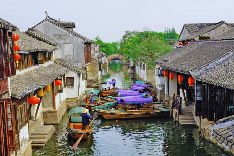 Shanghai：Old Town, Yu Garden, Zhujiajiao Water Town Bus Tour - Old Town and Chenghuang Temple