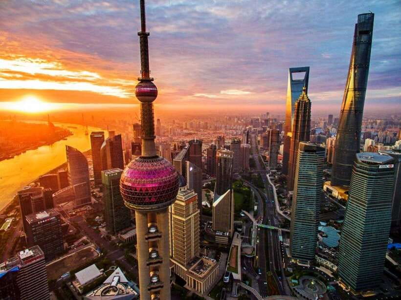 Shanghai One Day City Private Tour by German-Speaking Guide - Alternative stops let you tailor the day