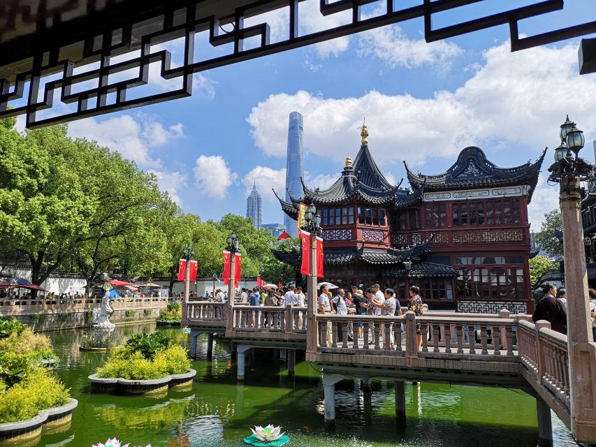 Shanghai: Private and Personalized Guided Tour - The guides make or break the experience