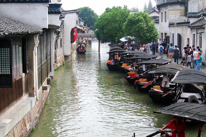 Shanghai Private Tour: Zhujiajiao Water Town and Boat Ride - Why Zhujiajiao makes a good break from Shanghai