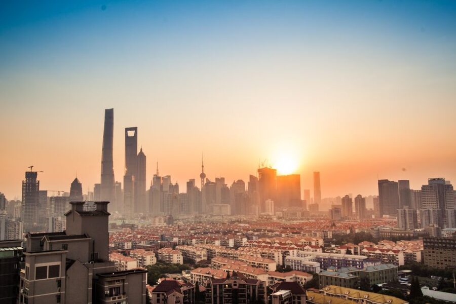 Shanghai: Private Walking Tour with a Local - From the Bund to Yu Garden