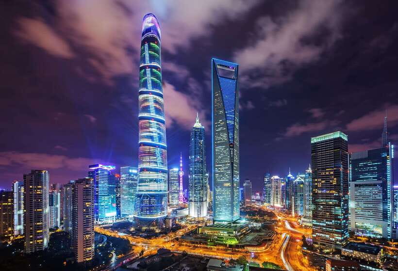 Shanghai Tower: Lunch or Dinner on the 119th Floor - Getting a good seat on the 119th floor