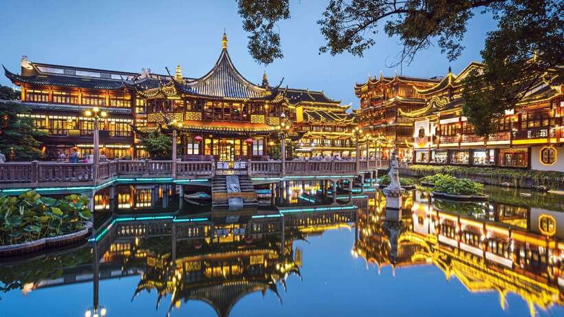 Shanghai: Yu Garden Entry Ticket with PDF Guidebook - Why Yu Garden Belongs on a Shanghai Itinerary