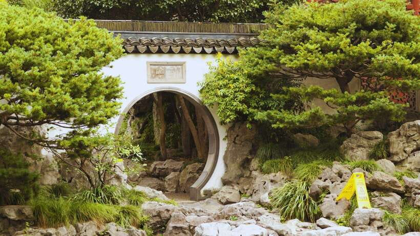 Shanghai: Yu Garden Entry Ticket with PDF Guidebook - Timing Matters More Than the Three-Hour Label