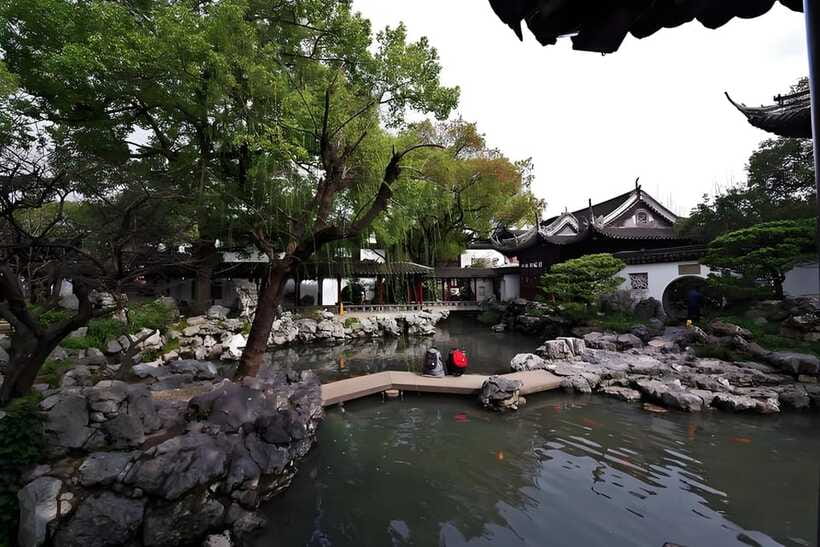 Shanghai: Yu Garden Ticket+Lantern Festival Entry combo - Is $9 good value?