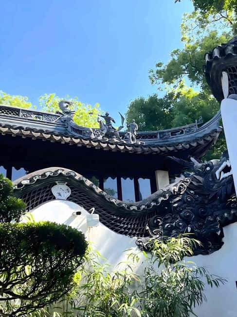 Shanghai: Yu Garden with Entry Tickets(optional) - The Grand Rockery and the small-yet-grand design