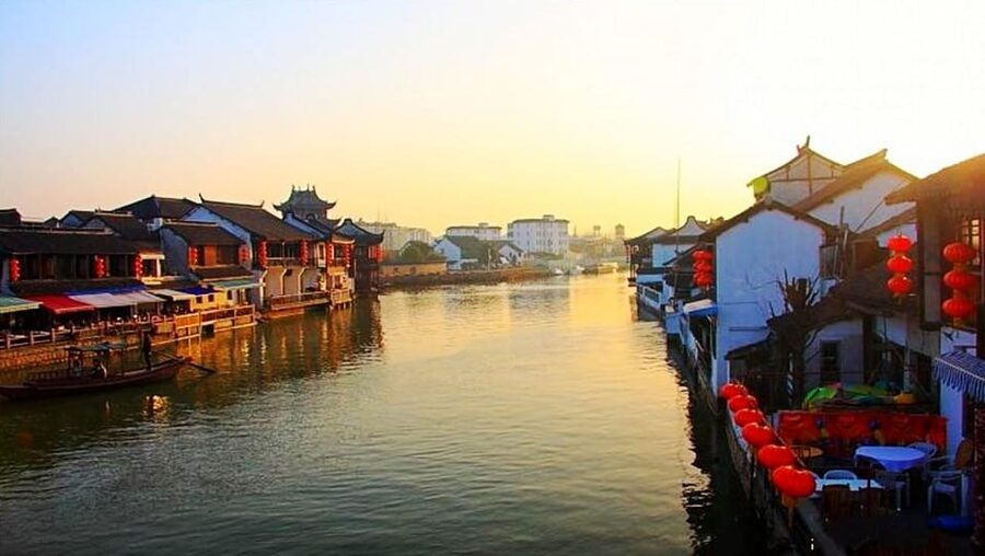 Shanghai: Zoo and Zhujiajiao Water Town Tour with Boat Ride - Comfort, timing, and the $190 price