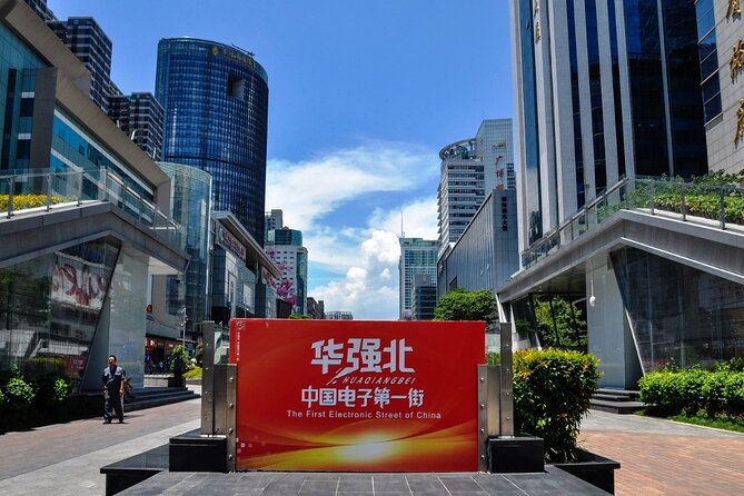 Shenzhen Private Day Tour with Car Service Tech+Culture+Shopping - Huaqiangbei: electronics, experiments, and a huge shopping choice