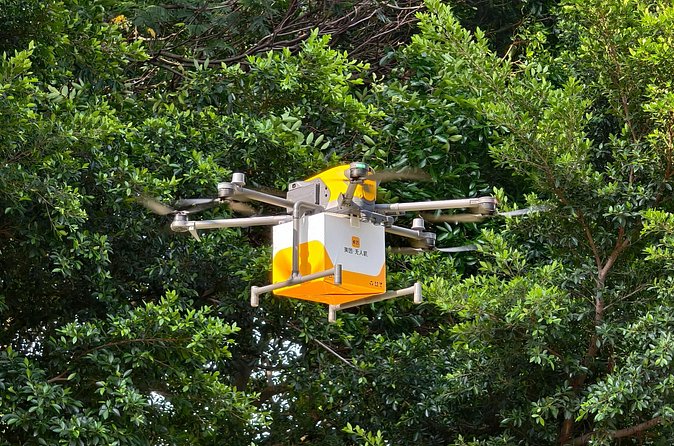 Shenzhen Tech Tour: Robotaxi, Drone Delivery & Innovation Demos - OCT Harbour brings the brands together