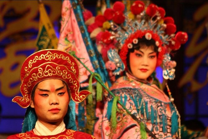 Shu Feng Ya Yun Sichuan Opera Ticket - The ticket attendant adds real value