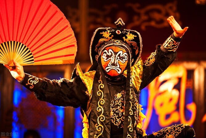 Sichuan Opera with face-changing at Sichuan opera theater - Key points to know before booking