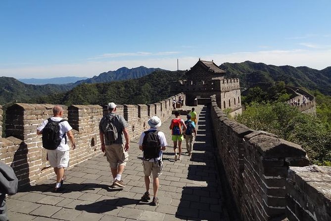 Small Group-Jinshanling Great Wall 1-day tour - What the $61.99 price really covers