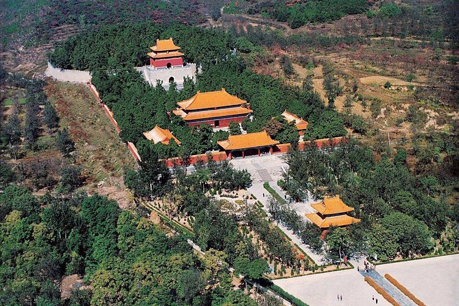 Small Group Mutianyu Great Wall and Ming Tombs Tour with Cable Car and Lunch - Key points at a glance