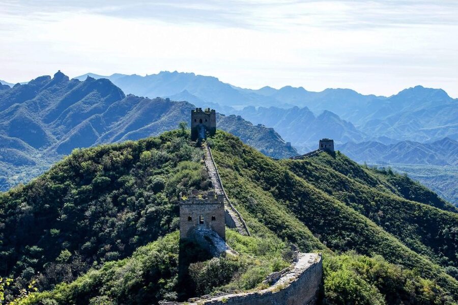 Small-Group Mutianyu Great Wall Tour With lunch And Ticket - What the guide adds to the wall visit