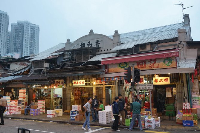 Small-Group Tour: Hong Kong Local Markets Hopper [PROMOTION] - Fa Yuen Street Market: practical shopping rather than polished retail