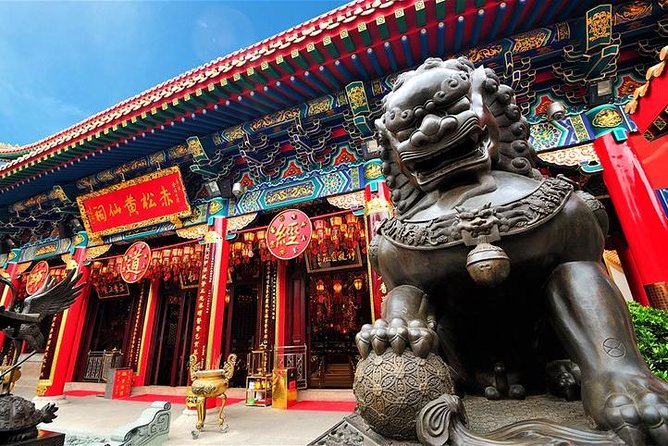 Small-Group Tour: Temples & Markets Discovering [PROMOTION] - Small-group attention and the guide experience