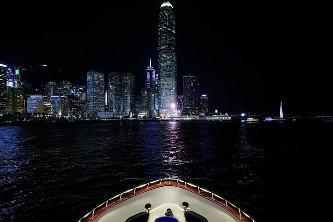 STARLIGHT: Victoria Harbour Night Yacht Tour - Who will enjoy this yacht tour most