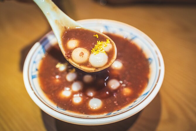 Suzhou Alleyway Walking Food Tour - A dessert finish with red beans and chewy rice balls