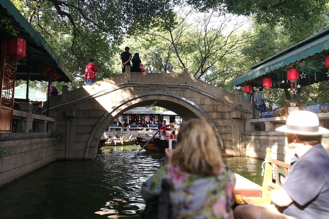 Suzhou and Tongli Water Town Private Tour from Shanghai with Options - The optional silk-factory stop