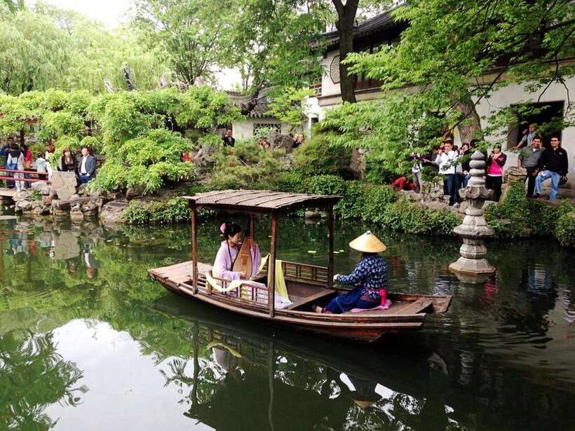 Suzhou and Zhujiajiao Private Guided Day Trip from Shanghai - Zhujiajiao: old lanes, canals, and local life