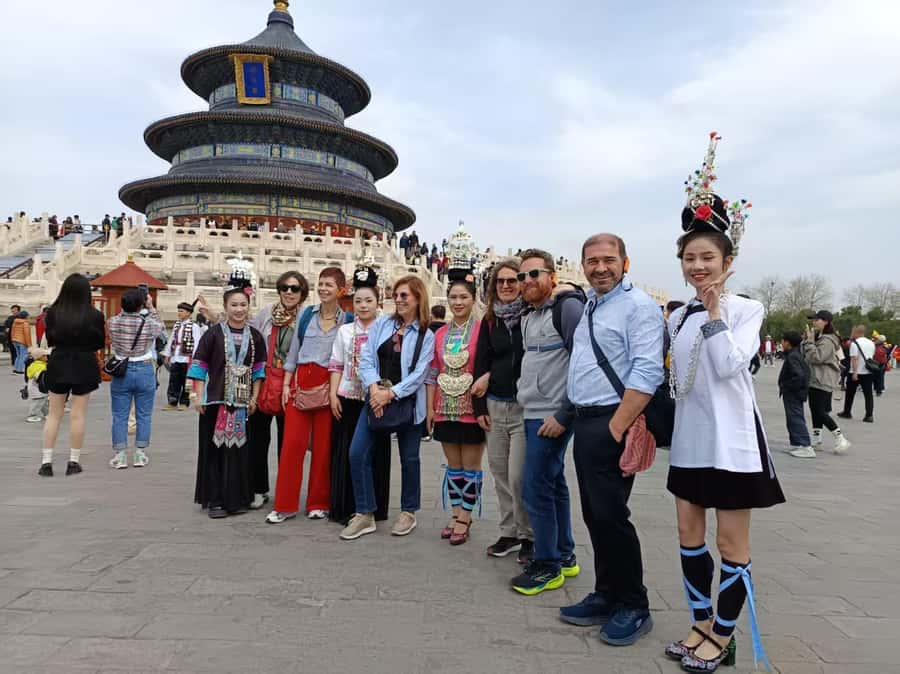 Temple Heaven, Summer Palace, Lama Temple, Hutong Bus Tour - Starting at the Temple of Heaven