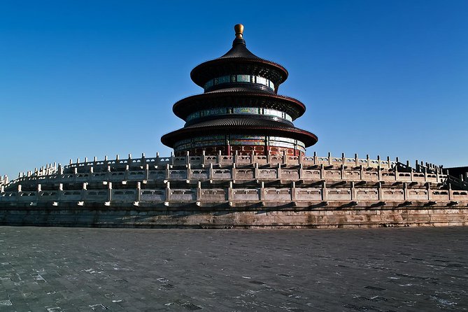 Temple of Heaven and Tai Chi Tour - Entering the Temple of Heaven after the lesson