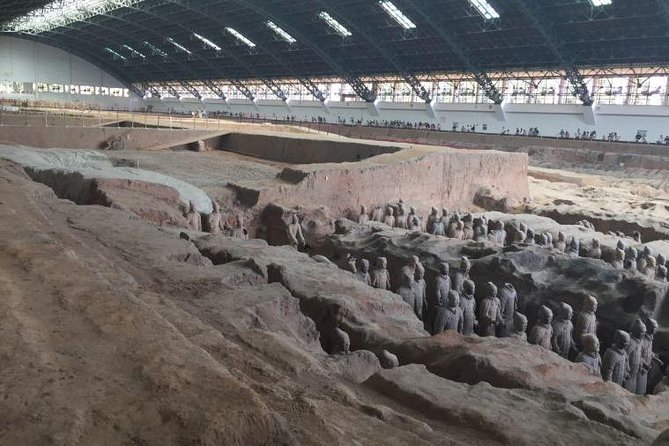 Terra cotta Army Museum Private Tour With English Guide Service - Pits Two and Three, where the picture becomes wider