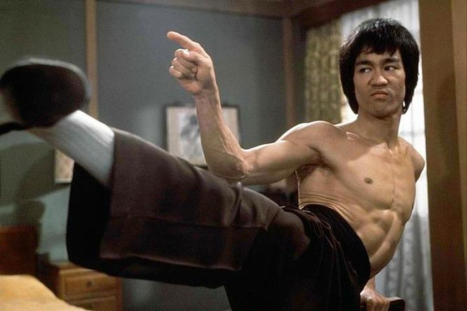 The Legendary Bruce Lee Experience Tour - Starting in Tsim Sha Tsui at 10 a.m.