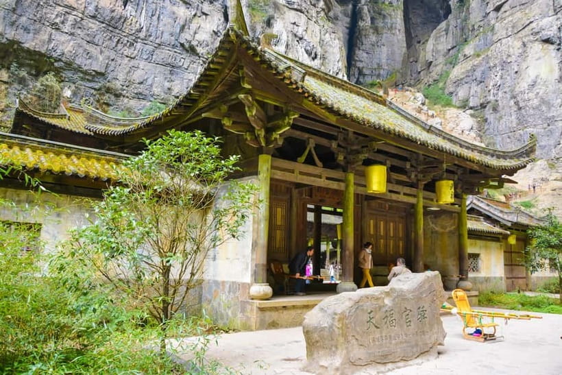TianSheng Three Bridges + Longshui Gorge/Fairy Mountain - Option two: Longshui Gorge’s close-up canyon walk