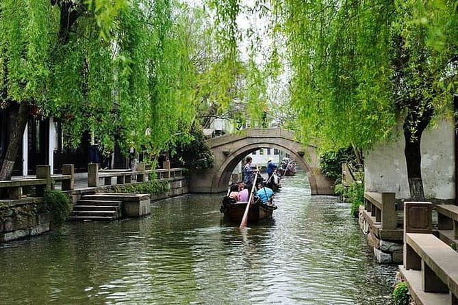 Tongli and Zhouzhuang Water Town Private Day Tour from Suzhou - Why visit Tongli and Zhouzhuang together?