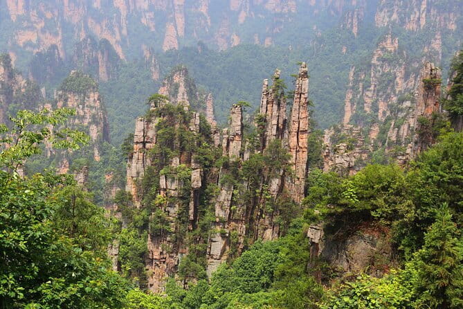 Top Zhangjiajie Mini Group Tour: Glass Bridge & Tianmen Mountain - Tianmen Mountain and the ride to Heaven’s Gate
