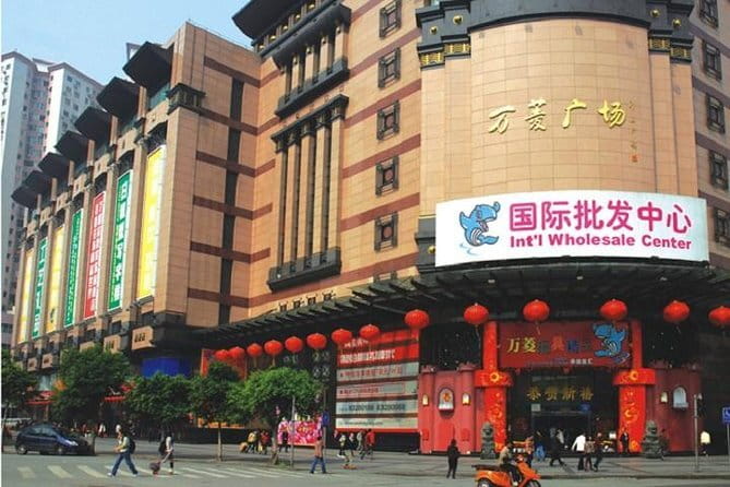 Translator Shopping Assistant and Business Tour Guide Service - Onelink International Plaza: small goods and broad comparison