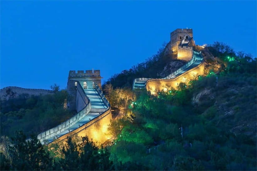 Twilight Glow at Badaling Great Wall Evening Bus Tour+Ticket - Why Badaling feels different after sunset