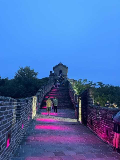 Twilight Glow at Mutianyu Great Wall Evening Bus Tour+Ticket - What the 3.5-hour visit feels like