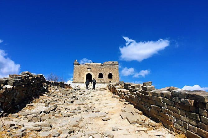 VIP Hiking Adventure Tour for Jiankou Great Wall - What the private guide adds